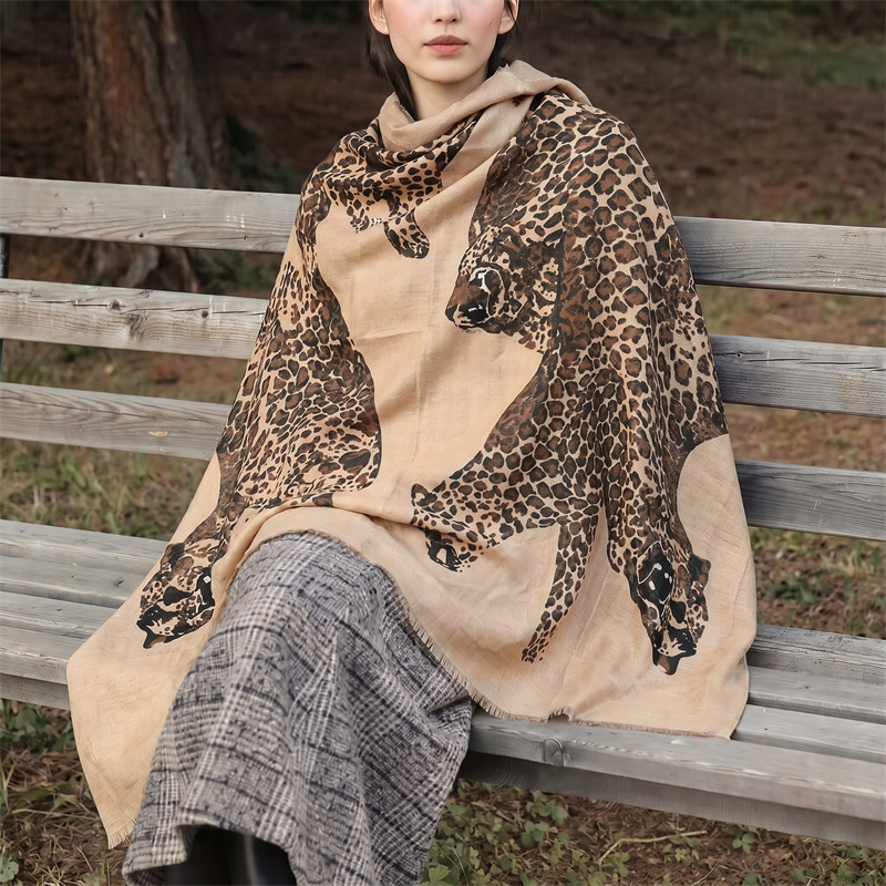 Hidżab i chusta w stylu vintag – Vintage Outdoor Fashion recenzja i cena