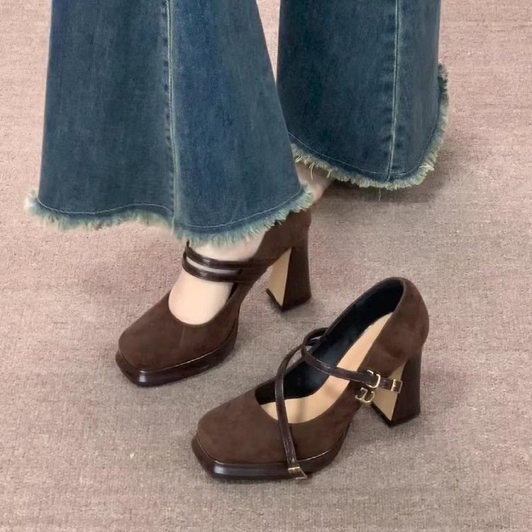 Klasyczne, grube, wysokie dams – Vintage Fashion Online recenzja i cena